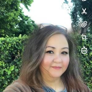 Meet your Posher, Alma